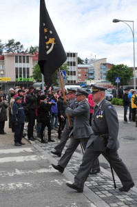 Keuruu_MUSTA LIPPU netti_17062014